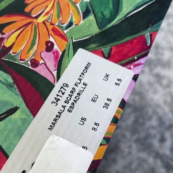 NWT FARM Rio Scarf Espadrilles Size: 8.5 New with box - Picture 6 of 11